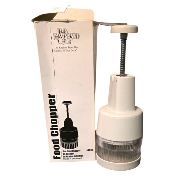 The Pampered Chef Food Chopper #2580 Made In Switzerland - Picture 1 of 7